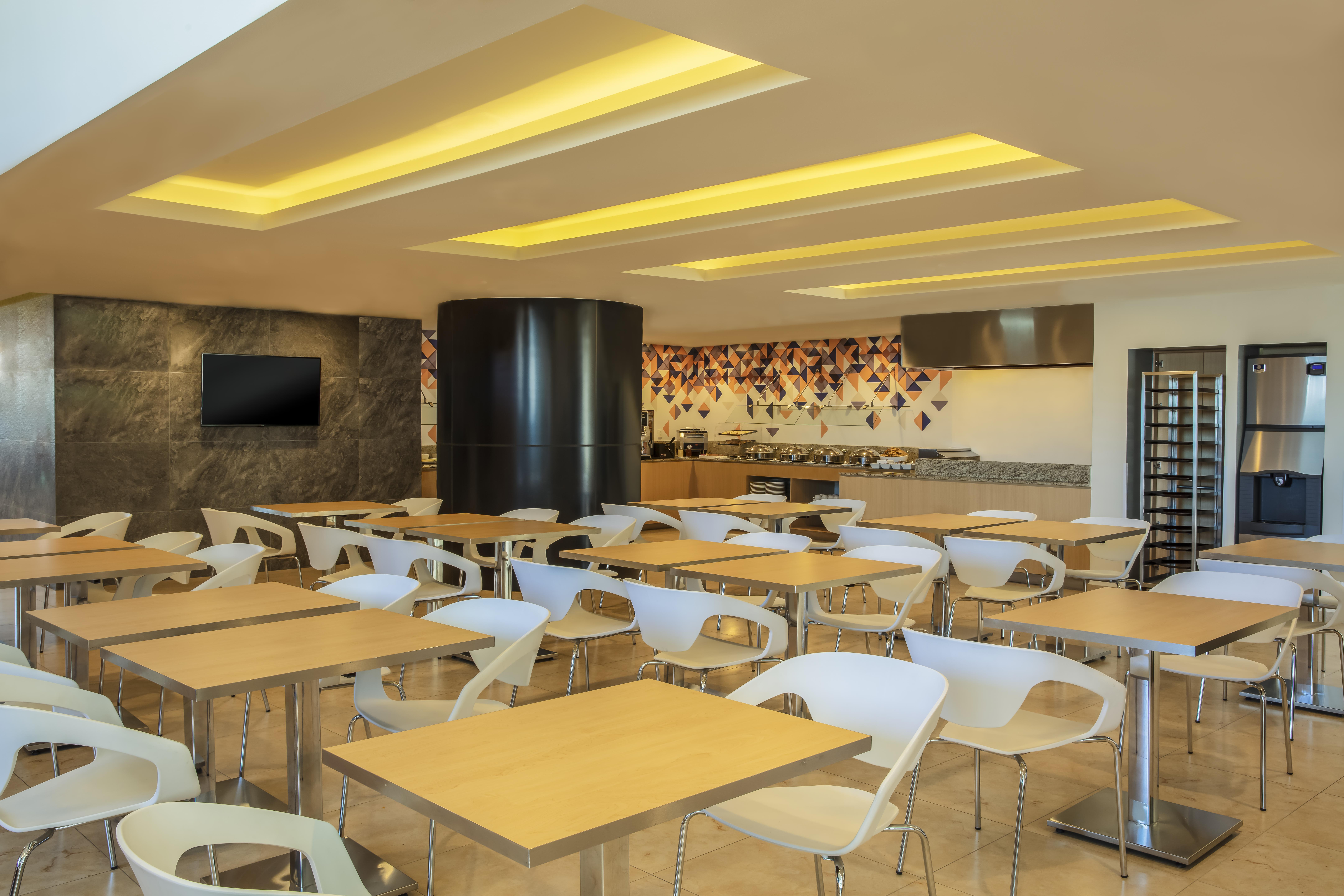 Fiesta Inn Express Queretaro Constituyentes Eksteriør bilde